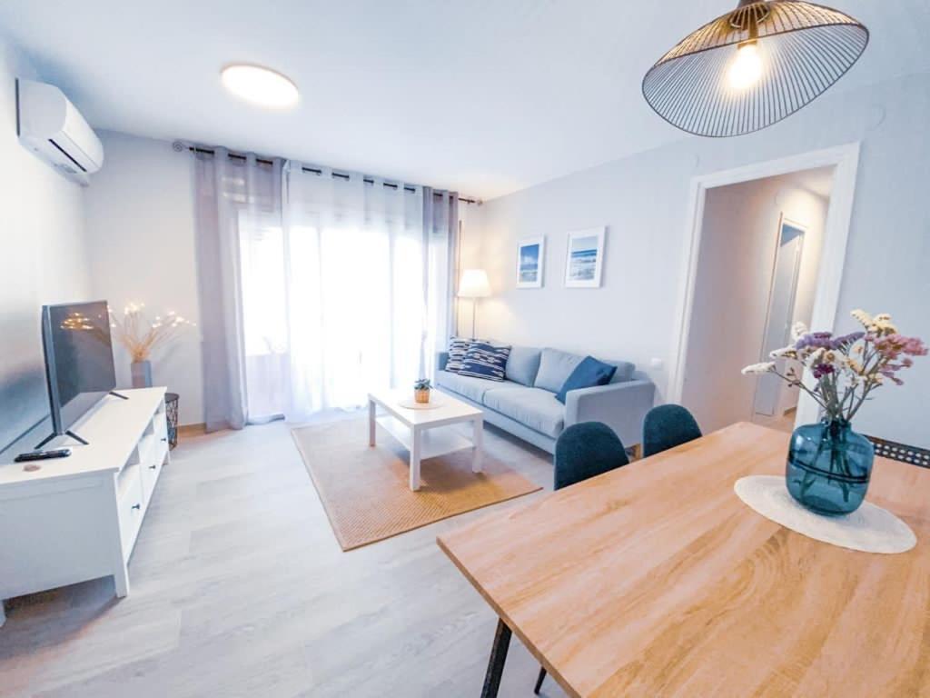 Apartamento A 1 Minuto De La Playa Torredembarra Exterior photo